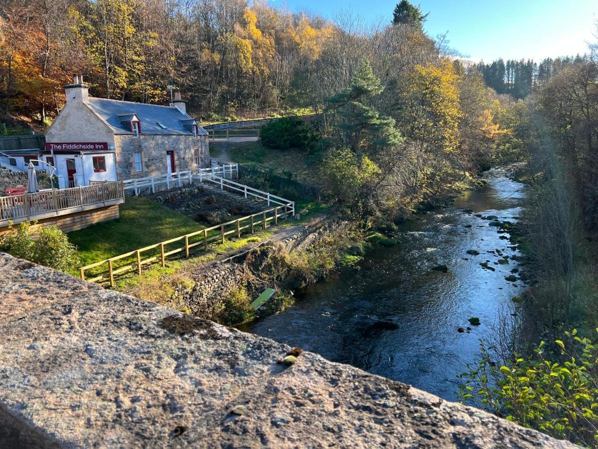 The Fiddichside Inn Aberlour Exterior foto